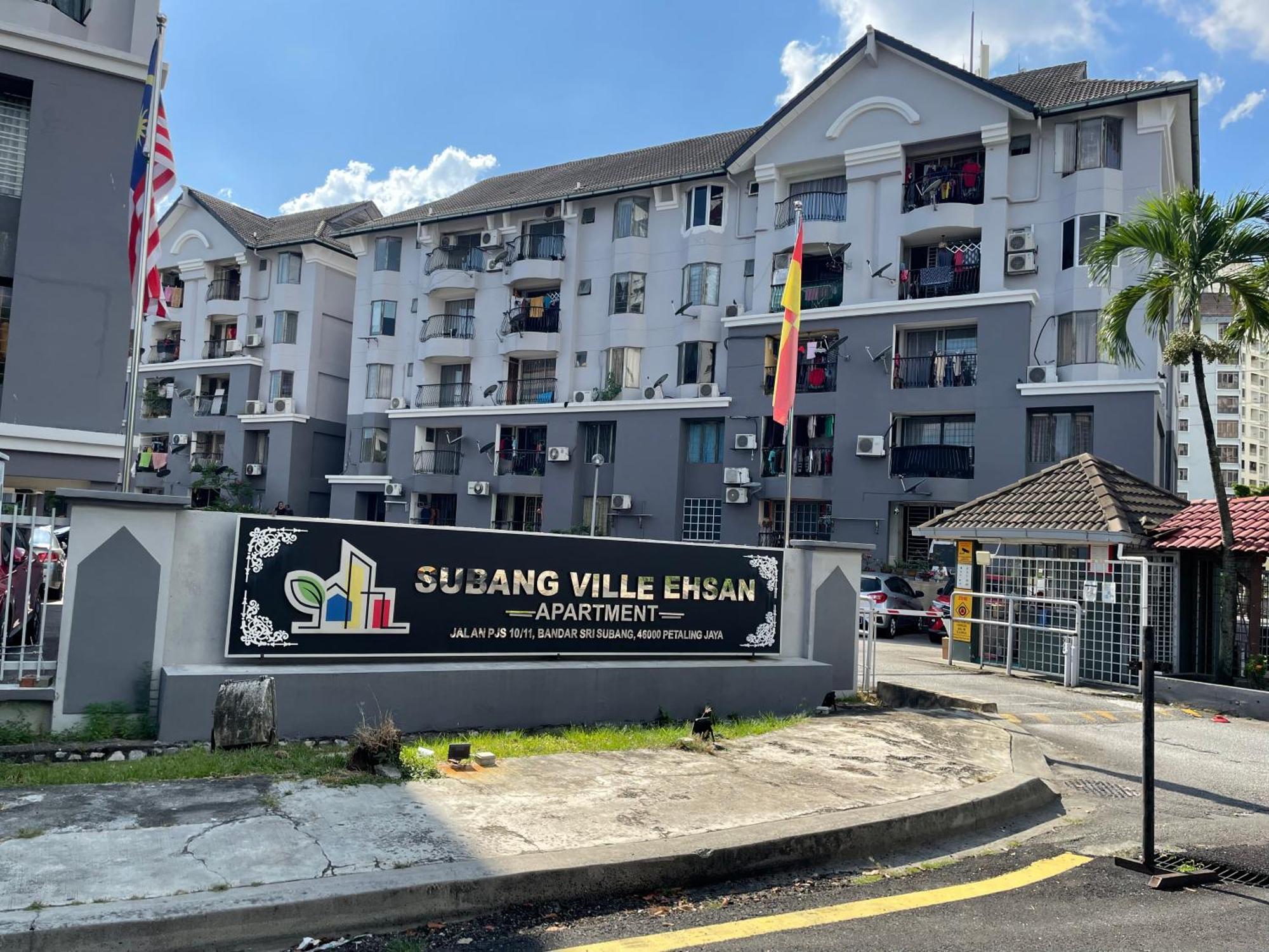 Subang Ville Ehsan Apartment Kampong Baharu Sungai Way Exterior foto